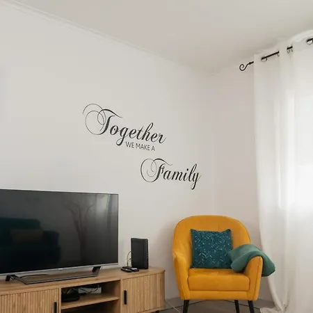 Family Friendly Azorean Apartment Ponta Delgada  Exterior photo