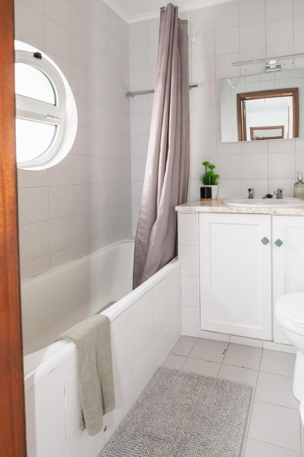 Apartment Family Friendly Azorean Ponta Delgada (Sao Miguel)